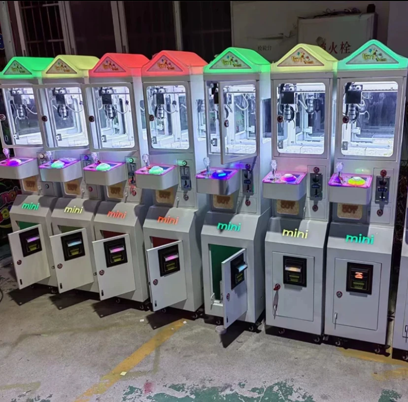 Arcade Toy Vending Machine - Mini machine à griffes géante à